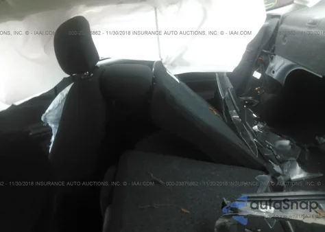 2016 Ford Focus Se z USA, uszkodzony, nr VIN 1FADP3F20GL277429